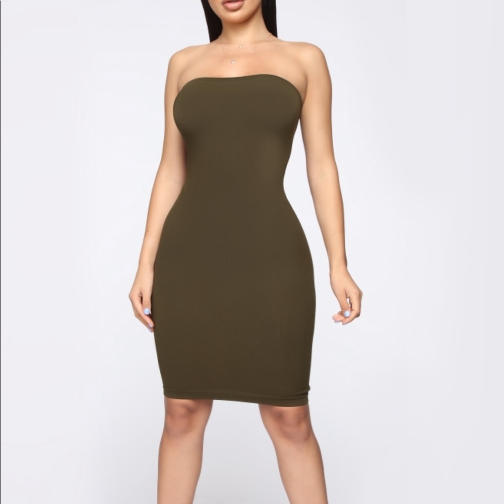 Mini strapless dress